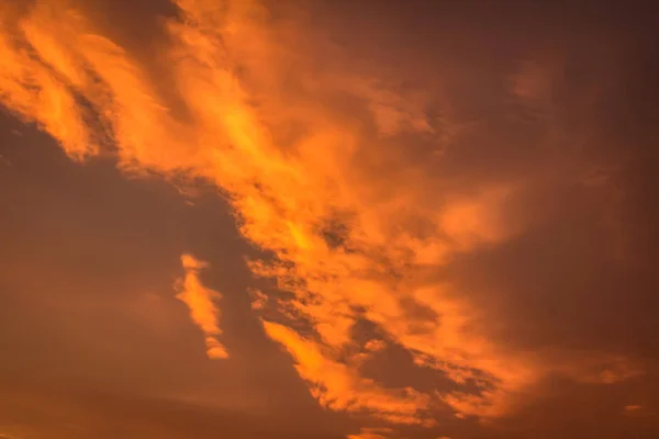 Dettaglio Nuvole Arancio Tramonto — Foto Stock