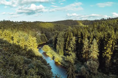 Vltava nehir ve tekne ile Nice yaz vadisi, Çek Cumhuriyeti