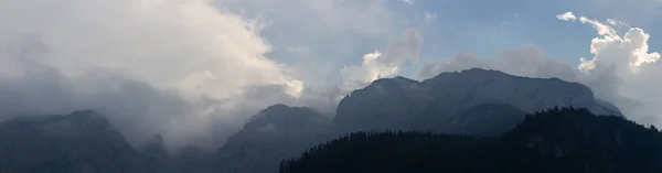 Panoramic View Misty Fog Rain Austia Alps Mountain Silhouette Blue — Stock Photo, Image
