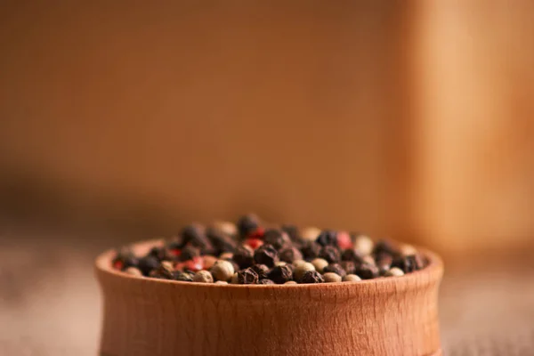 Peppercorns Tazón Madera Mesa Con Comida Estilo Rústico —  Fotos de Stock