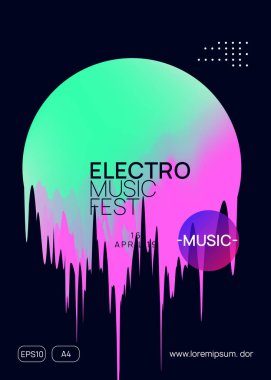 Yaz posteri ve müzik festivali broşürü.