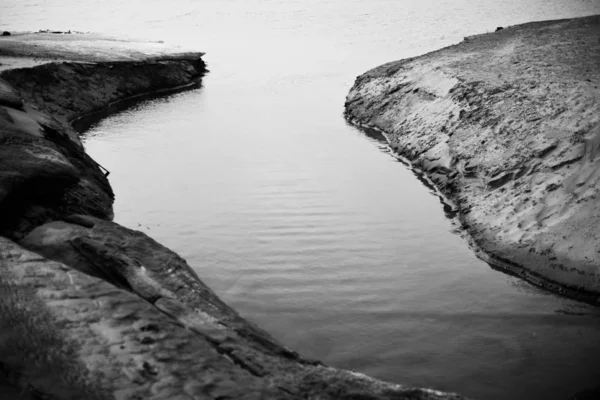 Чорно Білий Пейзаж Фото Води — стокове фото