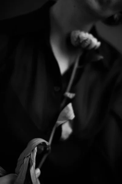Черно Белая Мода Сюрреалистический Портрет Красивой Женщины Черно Белый Портрет — стоковое фото