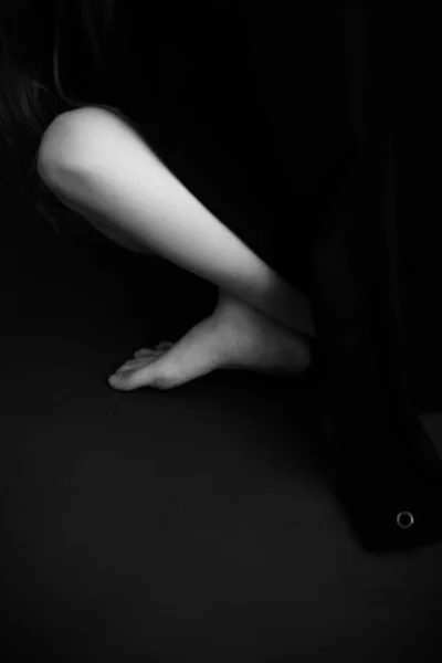 Details Des Körpers Schwarz Weiß Porträt Des Schönen Mädchens — Stockfoto