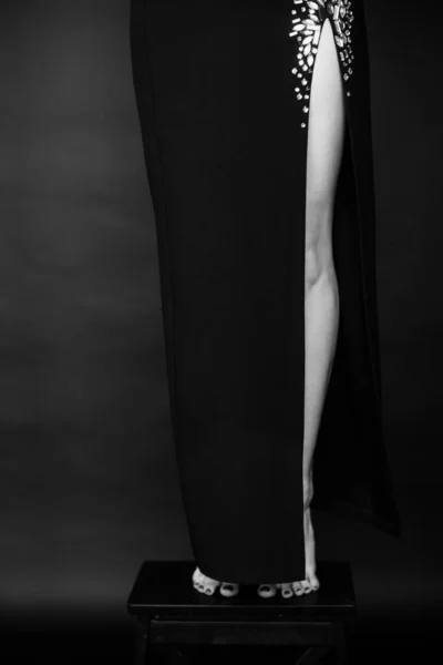Szczegóły Ciała Pięknej Dziewczyny Mody Sztuki Autentyczne Czarno Białe Sesji — Zdjęcie stockowe