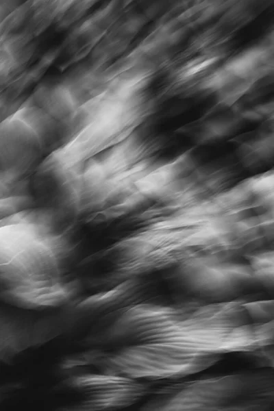 背景和纹理 抽象和模式 长期曝光的黑白复合图像 — 图库照片