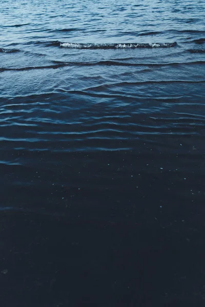 Suyun Manzara Rengi Fotoğrafı Gerçek Dalgalar Deniz Gelgiti — Stok fotoğraf