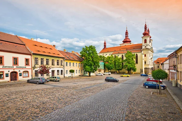 Ciudad Zatec República Checa Mayo 2016 Plaza Vacía Zizkovo Zatec —  Fotos de Stock