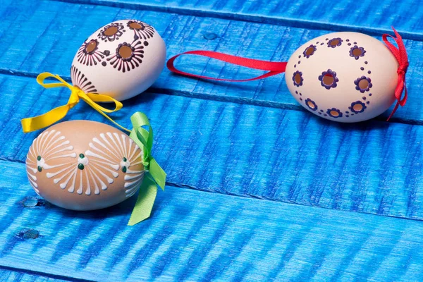 Painted Easter Eggs Blue Table — Stock Photo, Image