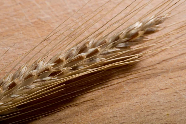 Spike Wheat Wooden Desk — Stock Photo, Image