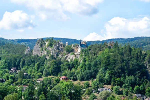 Zamek Mala Skala Rock. Republika Czeska. — Zdjęcie stockowe