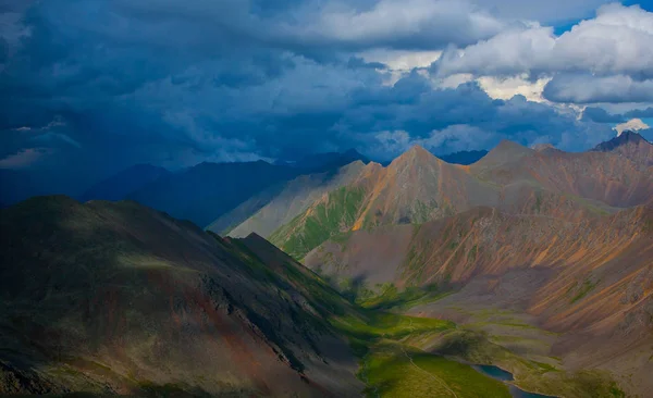 Dağ geçidi Shumak, Buryatia
