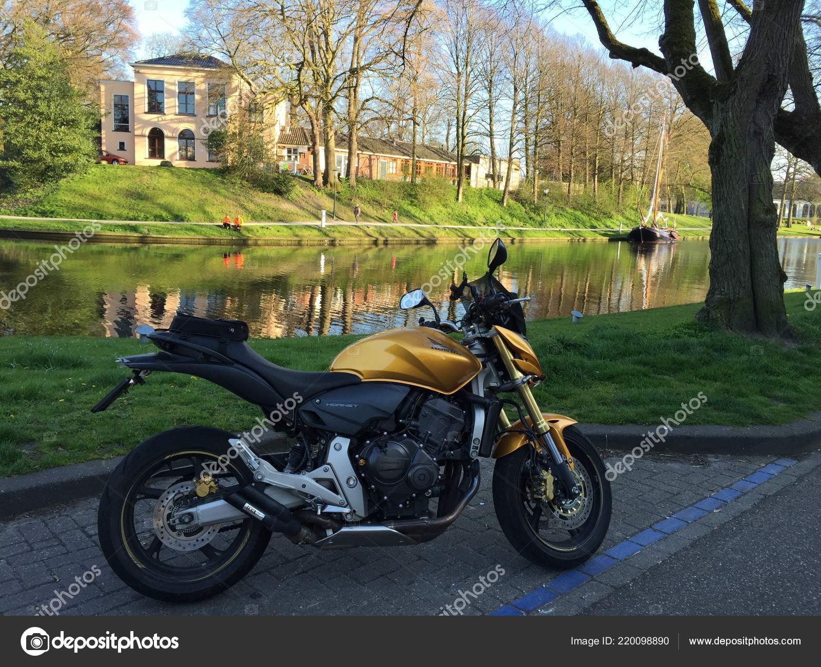 Honda Hornet 600 Stock Editorial Photo C Lajlawilson76 Hotmail Com Honda Hornet 600 Stock Editorial Photo C Lajlawilson76 Hotmail Com