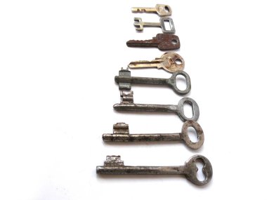 Anahtarlar, anahtarlar, antika tuşları, vintage anahtarları, anahtarları, beyaz tuşlar, yakın çekim, beyaz arka plan, farklı anahtarlar, gri anahtarları, bronz anahtar taşı, çelik anahtarlar, anahtarlar, bir sürü Sovyet vintage, SSCB, Sovyet anahtarları, sap kafası stok görüntü, Nostalgishop