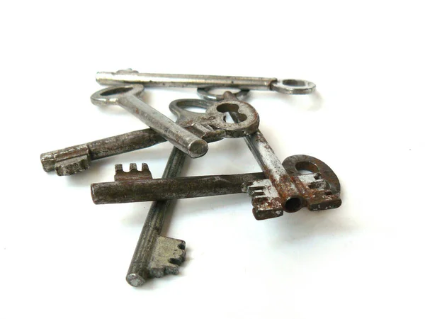 Klucze Klucze Klucze Antyczne Vintage Klucze Klucze Białych Klawiszy Zbliżenie — Zdjęcie stockowe