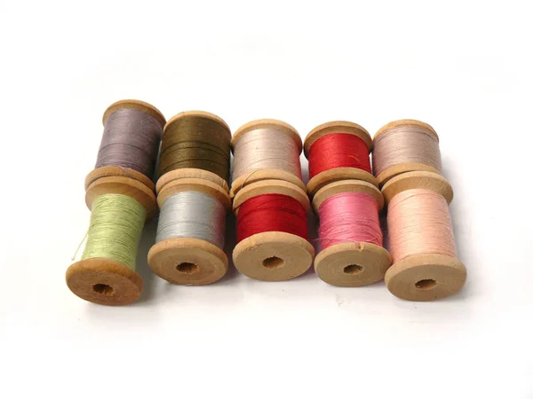 Vintage Garnspule Dekor Baumwollfäden Baumwollspule Vintage Spulen Weißer Hintergrund Close — Stockfoto