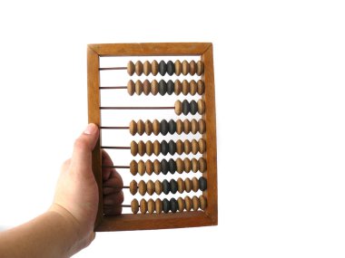 Eski abaküs. Ahşap abaküs. Vintage abaküs. Sap kafası stok görüntü. antika abacus, antika hesap makinesi, siyah, kahverengi, yakın çekim, beyaz arka plan, Sovyet Vintage, SSCB, sap kafası stok görüntü, Nostalgishop