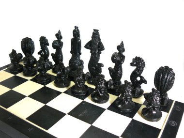 Satranç, satranç taşları, satranç kutusu, ahşap satranç, plastik satranç, eski satranç, Sovyet vintage, SSCB, beyaz arka plan, yakın çekim, sap kafası resim, Nostalgishop