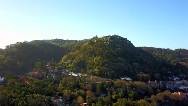 Вид Воздуха Синтру Замком Мавров Дворец Пена Холмах Португалия — стоковое видео