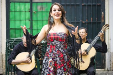 Fado bant geleneksel Portekiz müzik Meydanı, Alfama üzerinde Lisbon, Portekiz