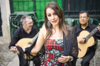 Fado bant geleneksel Portekiz müzik Meydanı, Alfama üzerinde Lisbon, Portekiz