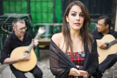 Fado bant geleneksel Portekiz müzik Meydanı, Alfama üzerinde Lisbon, Portekiz