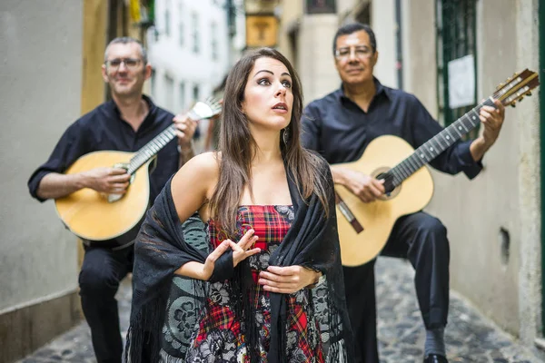 Fado Band Performing Traditional Portuguese Music Narrow Street Alfama Lisbon — Stock Photo, Image