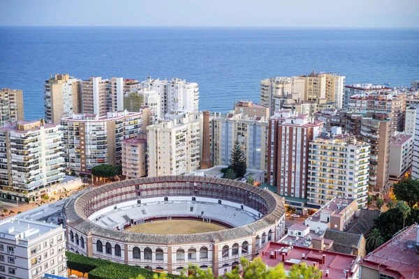 Malaga Bulring Obklopený Obytnými Budovami Vedle Moře Malaga Španělsko — Stock fotografie