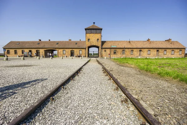 Railway Leading Main Entrance Auschwitz Birkenau Concentration Camp Museum Nowadays — Stock Photo, Image