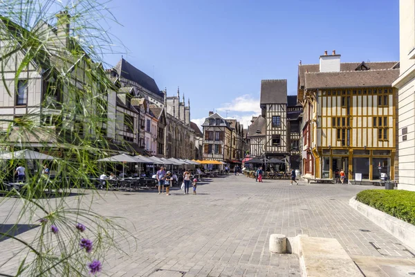 Casas Medievales Entramado Madera Plaza Del Mercado Troyes Aube Francia —  Fotos de Stock