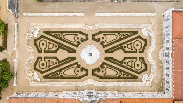 Vista aérea del jardín en el Palacio Nacional de Queluz, Portugal — Foto de Stock