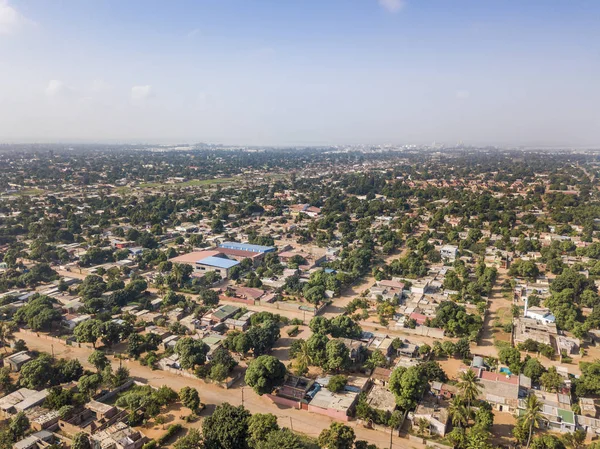 Вид з повітря Matola, передмістя Мапуту, столиця Mozamb — стокове фото