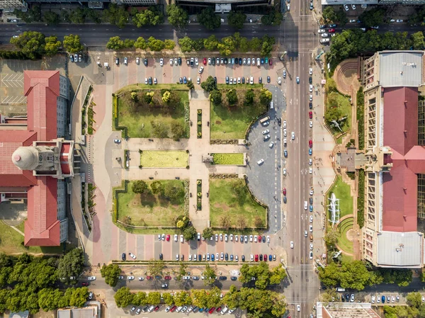 Вид с воздуха на мэрию Тшване и Музей естественной истории и — стоковое фото