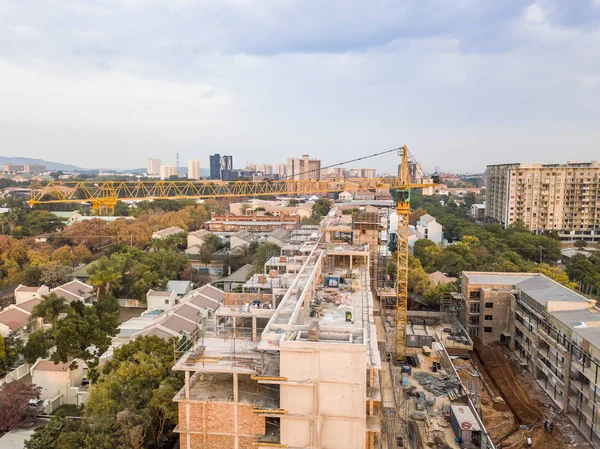 Rozvoj Pretorie s jeřábem na staveništi, Jižní Afric — Stock fotografie