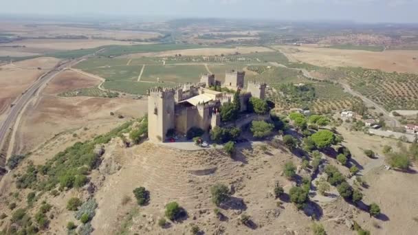 Słynny zamek w Almovodar del Rio — Wideo stockowe