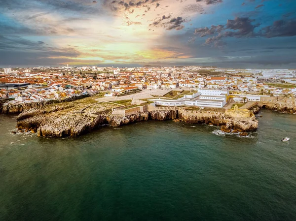 페니체 공중에서 내려다본 포르투갈의 벽돌담 — 스톡 사진