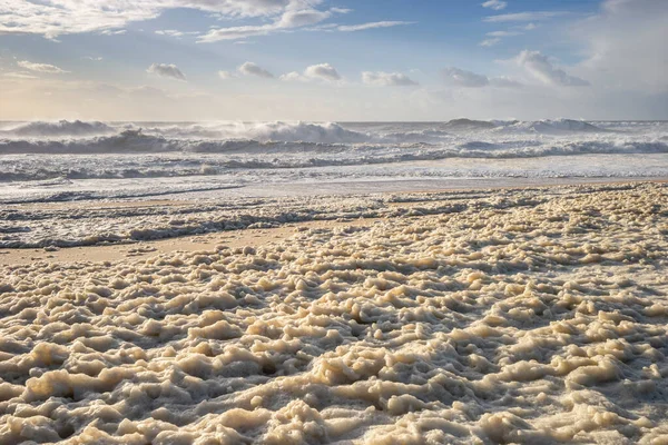Niespokojne Morze Plaży North Beach Słynnego Nazare Środkowa Portugalia — Zdjęcie stockowe
