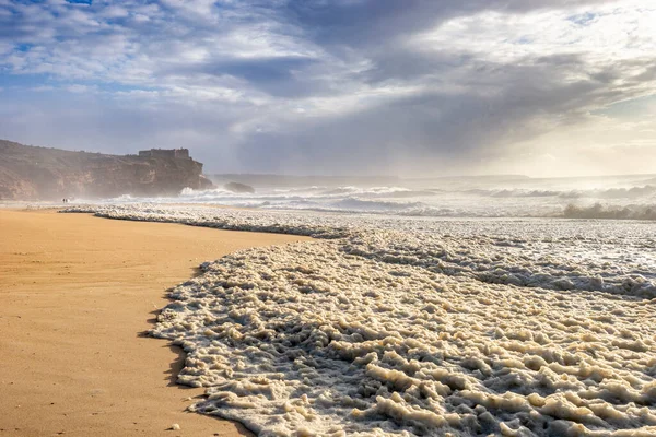 Mar Agitado North Beach Famoso Nazare Centro Portugal — Fotografia de Stock