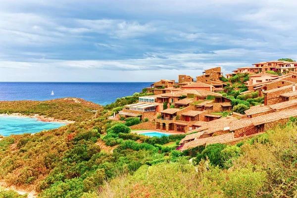 Punta Coda Cavallo San Teodoro, Akdeniz, görülen Olbia-Tempio Eyaleti, Sardunya, İtalya