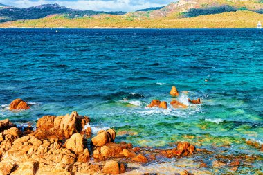 Rocky Capriccioli Beach, Costa Smeralda, Sardunya, İtalya