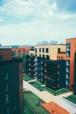 Modern mimari apartmanın çeyrek. Ve açık hava tesisleri.