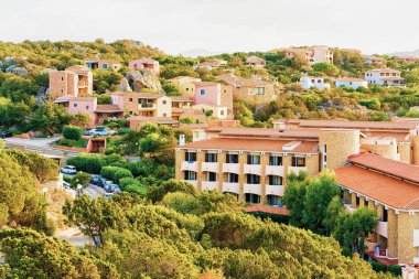 Baja Sardinya plaj, akşam Costa Smeralda Sardunya, İtalya