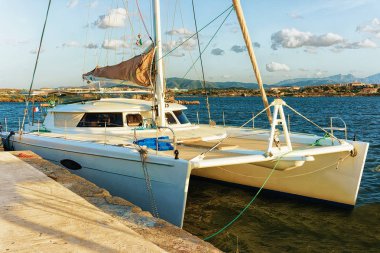 Lüks gemi, Olbia, Sardunya, İtalya ile liman