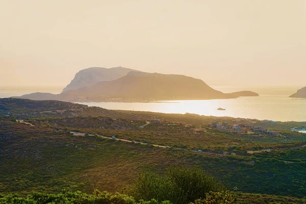 Alba Golfo Aranci Con Vista Sull Isola Tavolara Nel Mar — Foto Stock