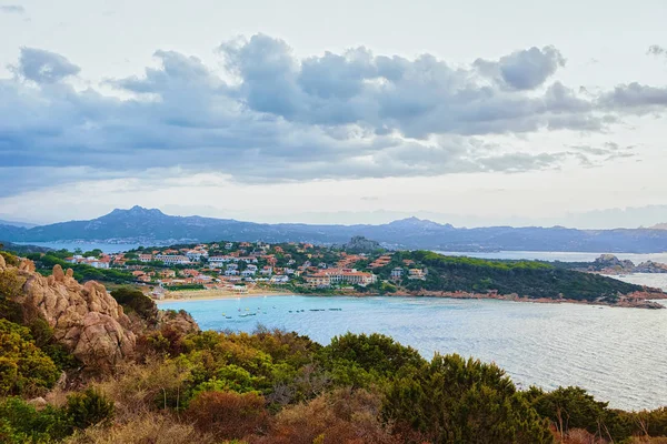 Günbatımı Baja Sardinya Beach, Costa Smeralda, Sardinya, İtalya