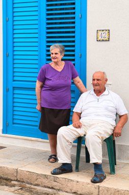 San Vito lo Capo, İtalya - 16 Eylül 2017: tipik Sicilya üst düzey aile San Vito lo Capo, Sicilya, İtalya