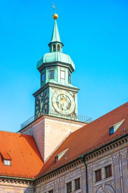 Saat Kulesi Kaiserhof Münih, Almanya