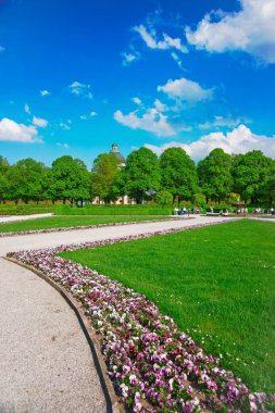 Bahar, Almanya Münih'te Hofgarten Parkı