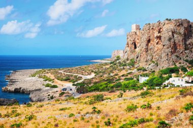 Sahne San Vito lo Capo ve Akdeniz deniz, Sicilya, İtalya