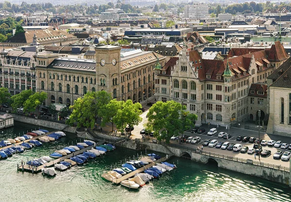 Zurich Switzerland September 2016 Boats Post Office Stadthaus Limmat River — Stock Photo, Image